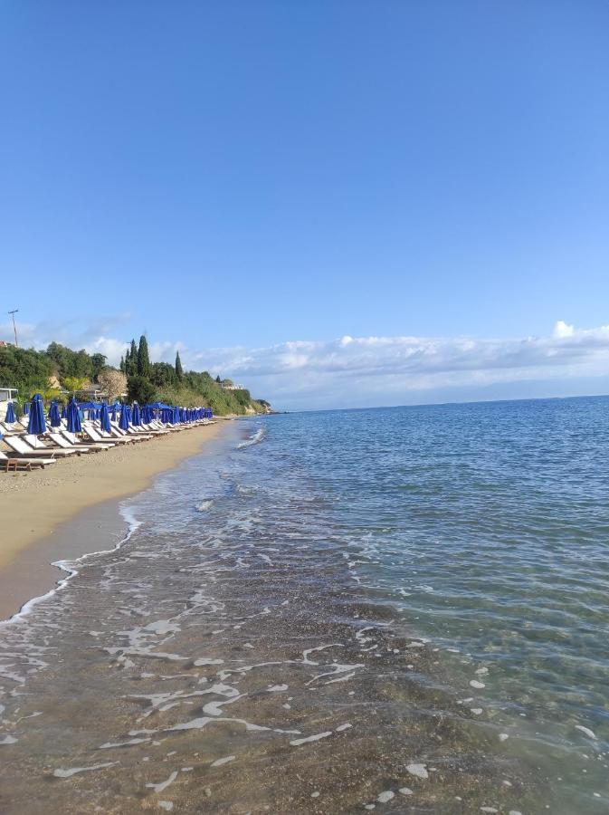 Takis Haikos House Two Minutes Walk To The Beach Peroulia Вунарія Екстер'єр фото