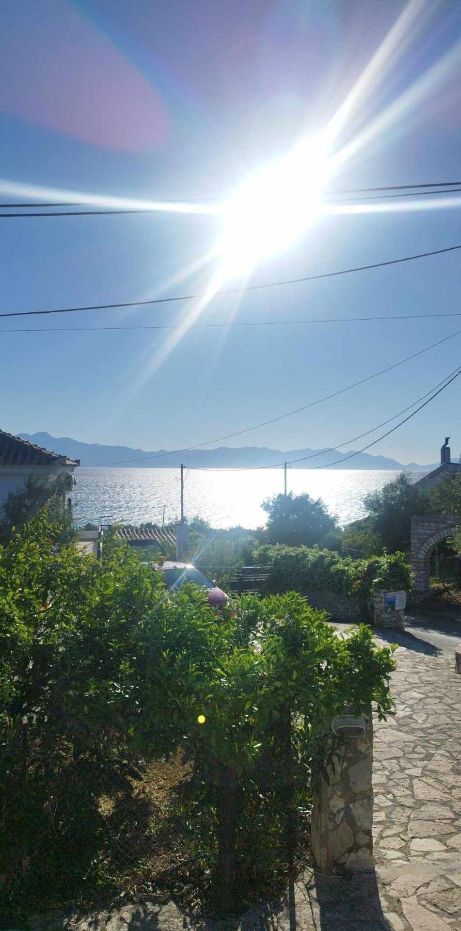 Takis Haikos House Two Minutes Walk To The Beach Peroulia Вунарія Екстер'єр фото